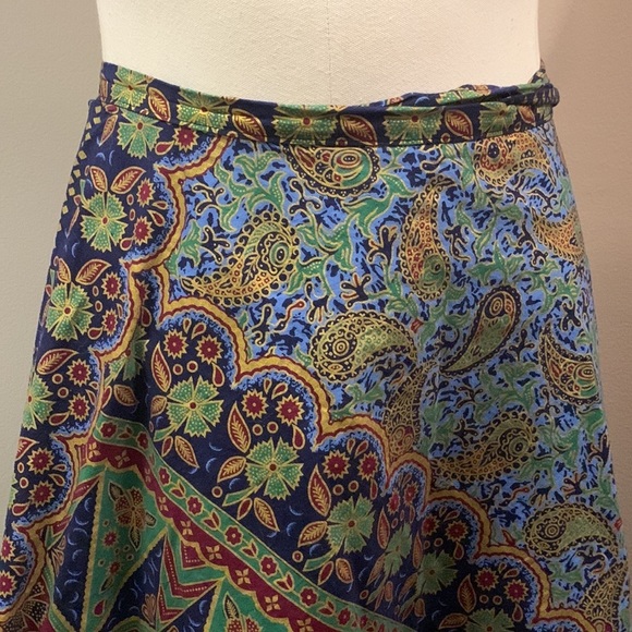 PAISLEY Gold Design Wrap Midi Skirt Size S - Picture 2 of 10